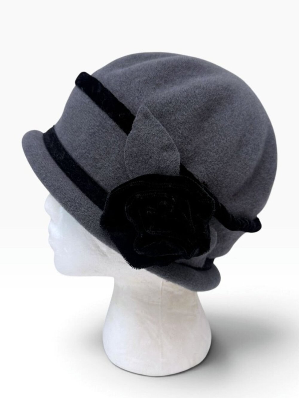 PARKHURST Cloche Hat Gray Wool Knit Flapper Black Velvet Rosette